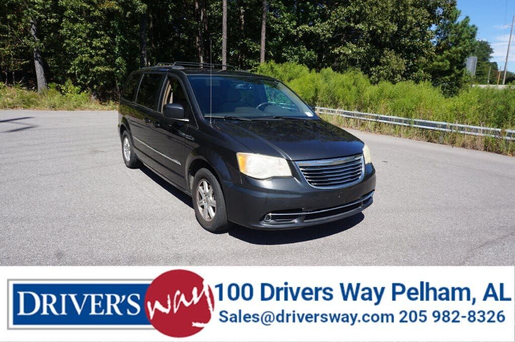 2012 CHRYSLER Town and Country