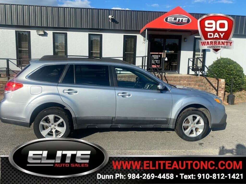 2013 SUBARU Outback