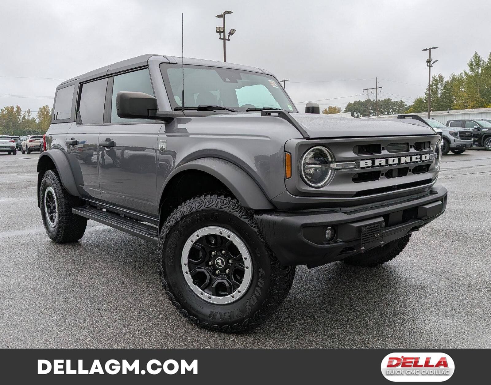 2023 FORD Bronco