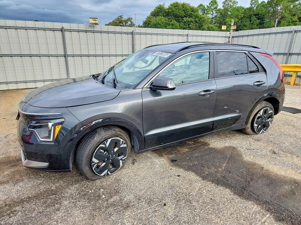 2024 KIA Niro