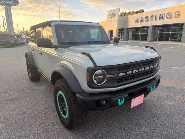 2024 FORD Bronco