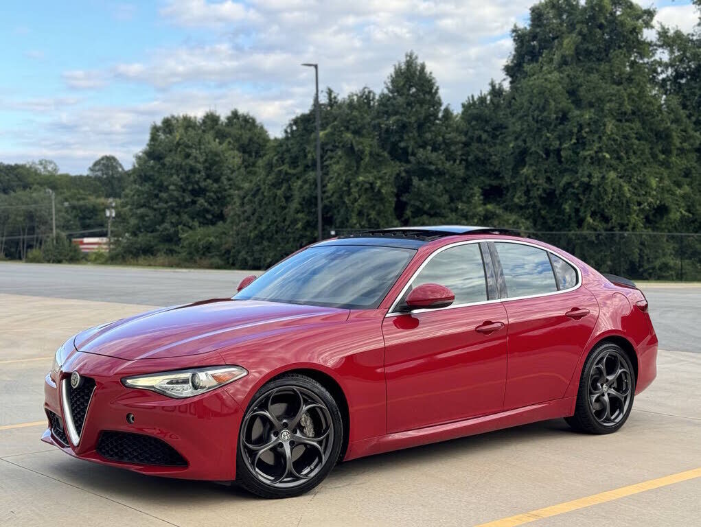 2021 ALFA ROMEO Giulia