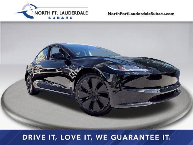 2025 TESLA Model 3