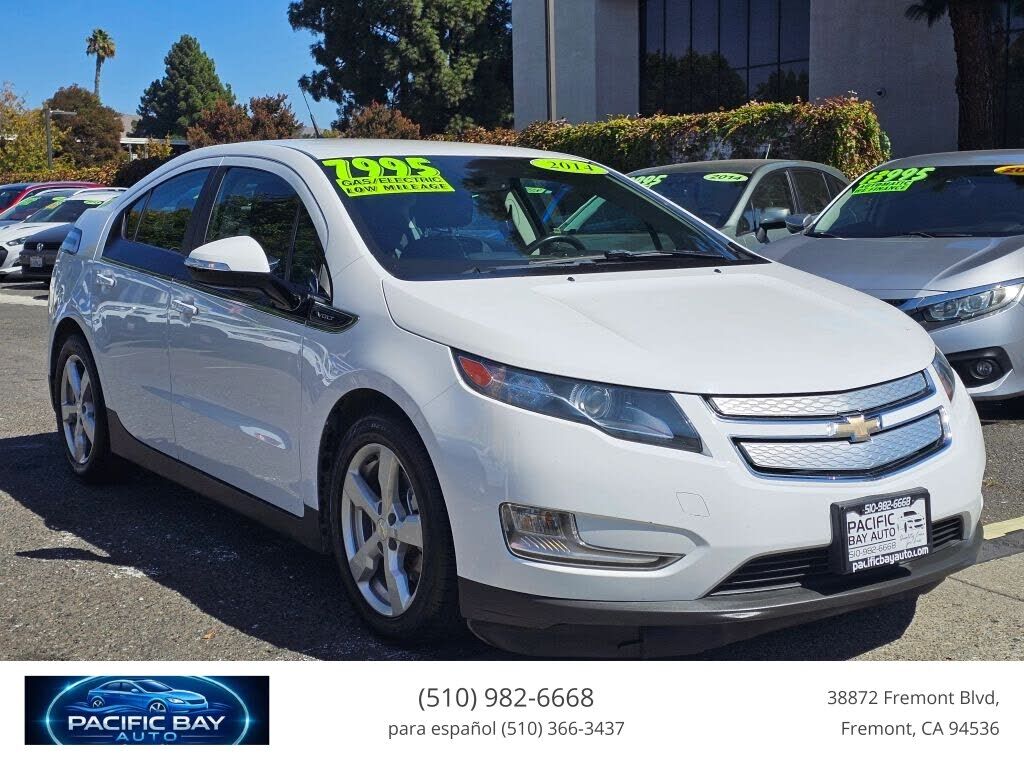 2014 CHEVROLET Volt