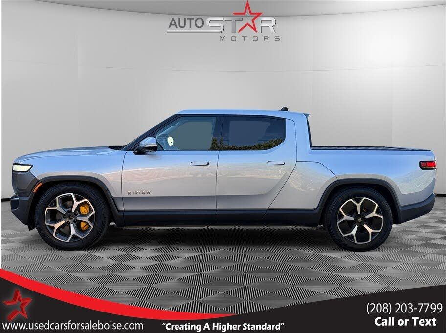 2022 RIVIAN R1T