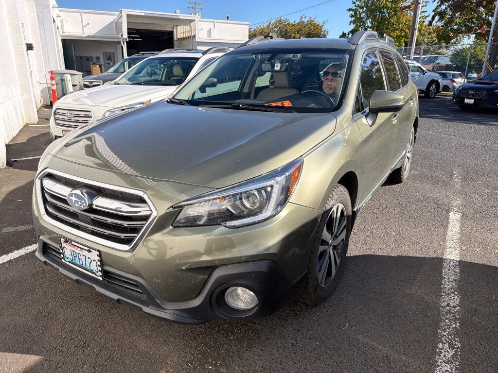 2019 SUBARU Outback