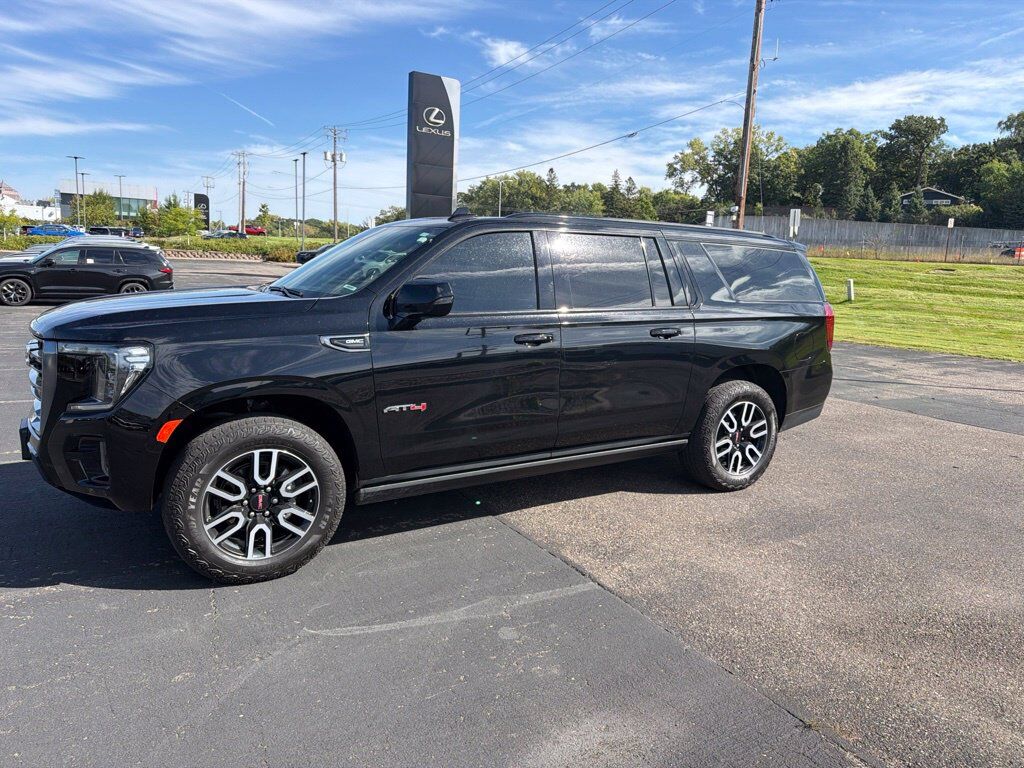 2024 GMC Yukon XL