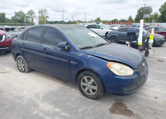 2009 HYUNDAI Accent