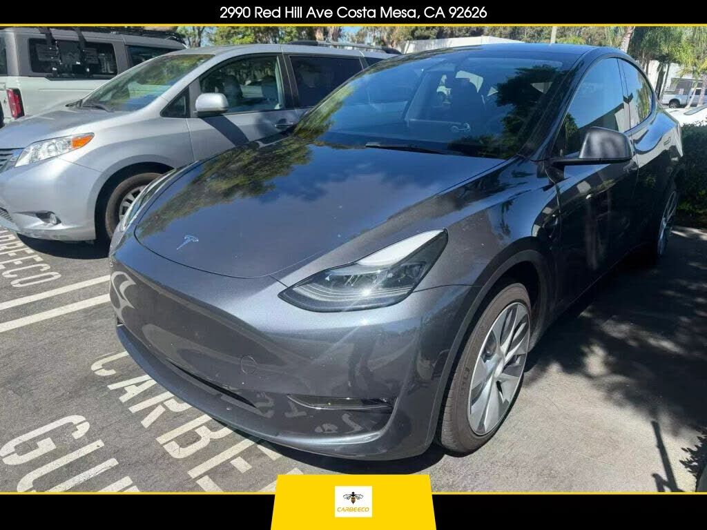 2023 TESLA Model Y
