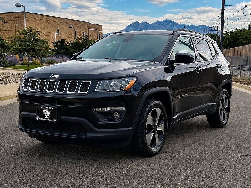 2017 JEEP Compass