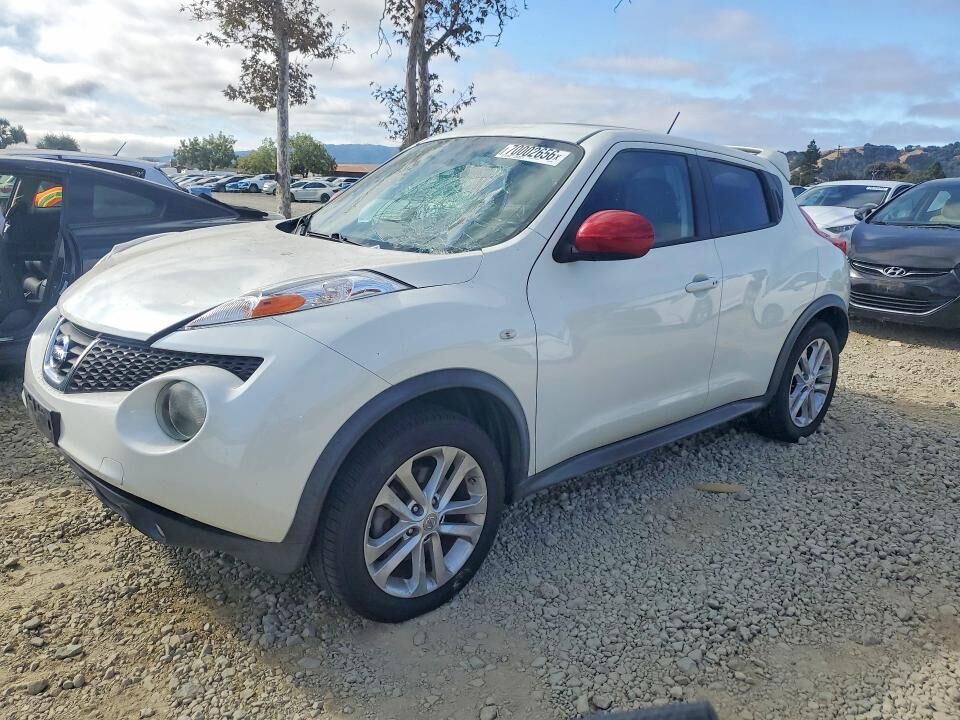 2013 NISSAN Juke