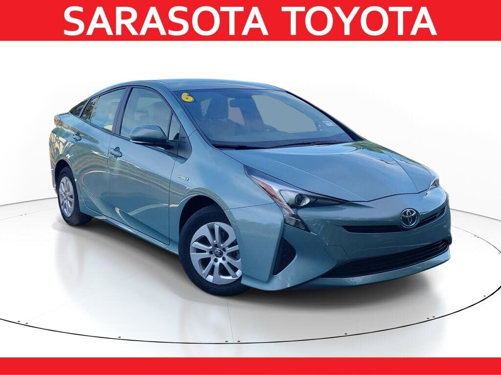 2016 TOYOTA PRIUS