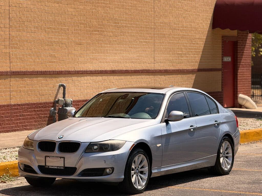 2011 BMW 3 Series