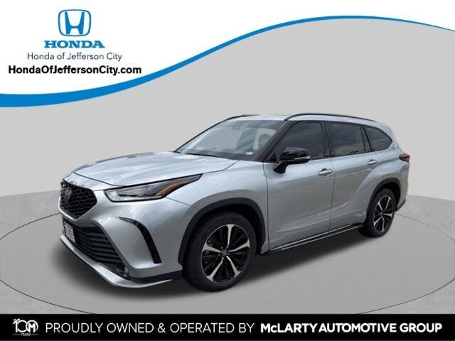 2022 TOYOTA Highlander