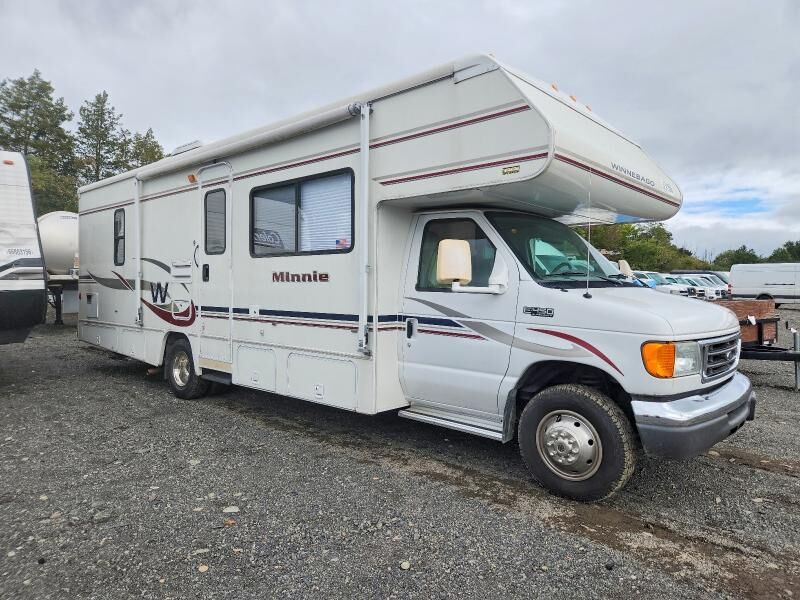 2005 FORD E-450