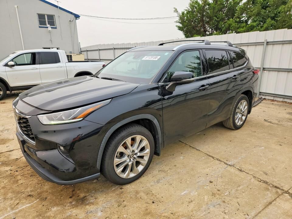 2021 TOYOTA Highlander