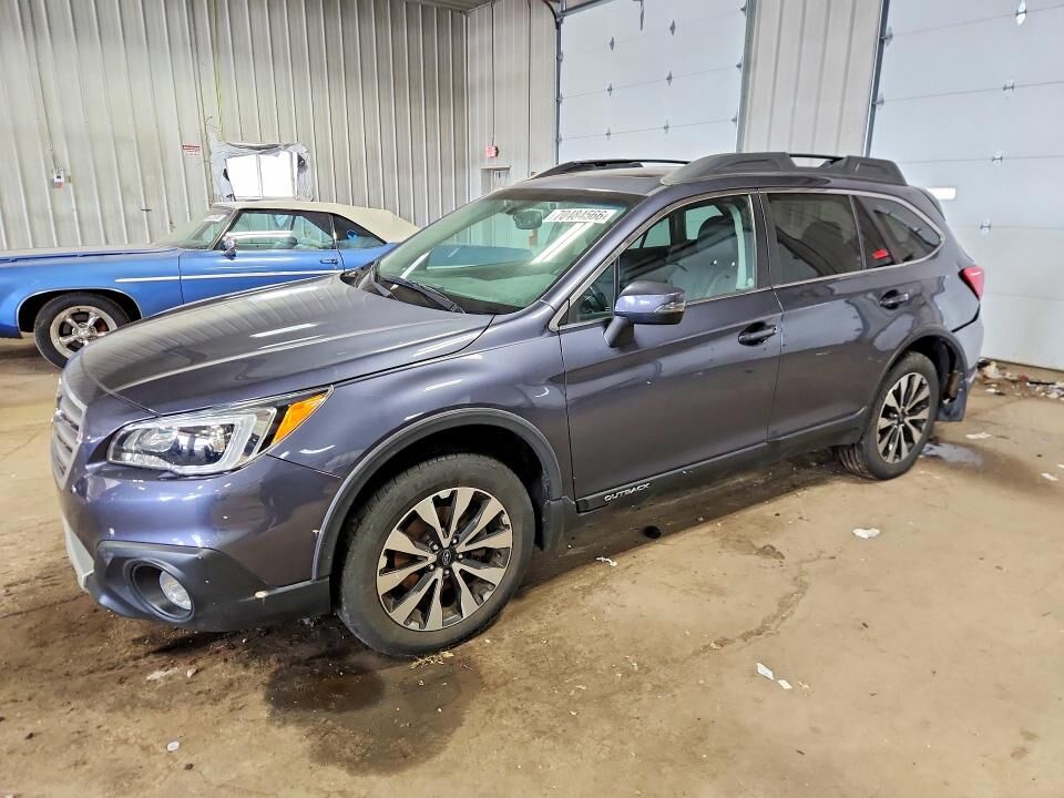 2015 SUBARU Outback