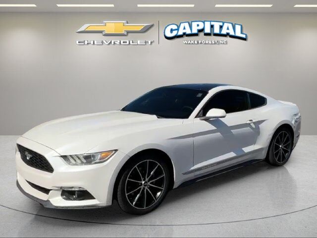 2017 FORD Mustang