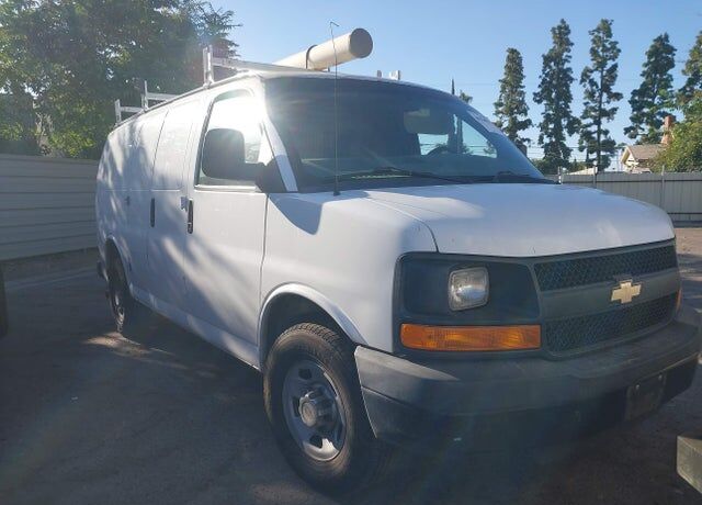 2013 CHEVROLET Express