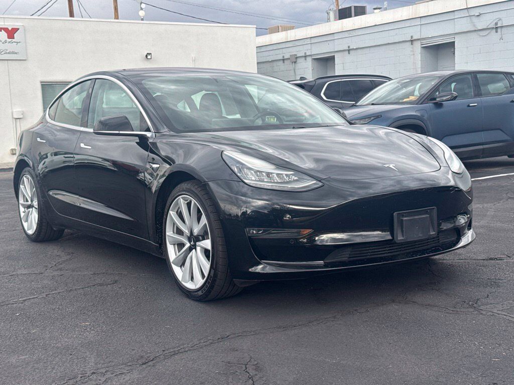 2019 TESLA Model 3