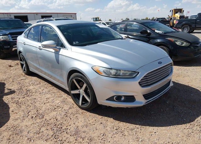 2013 FORD Fusion