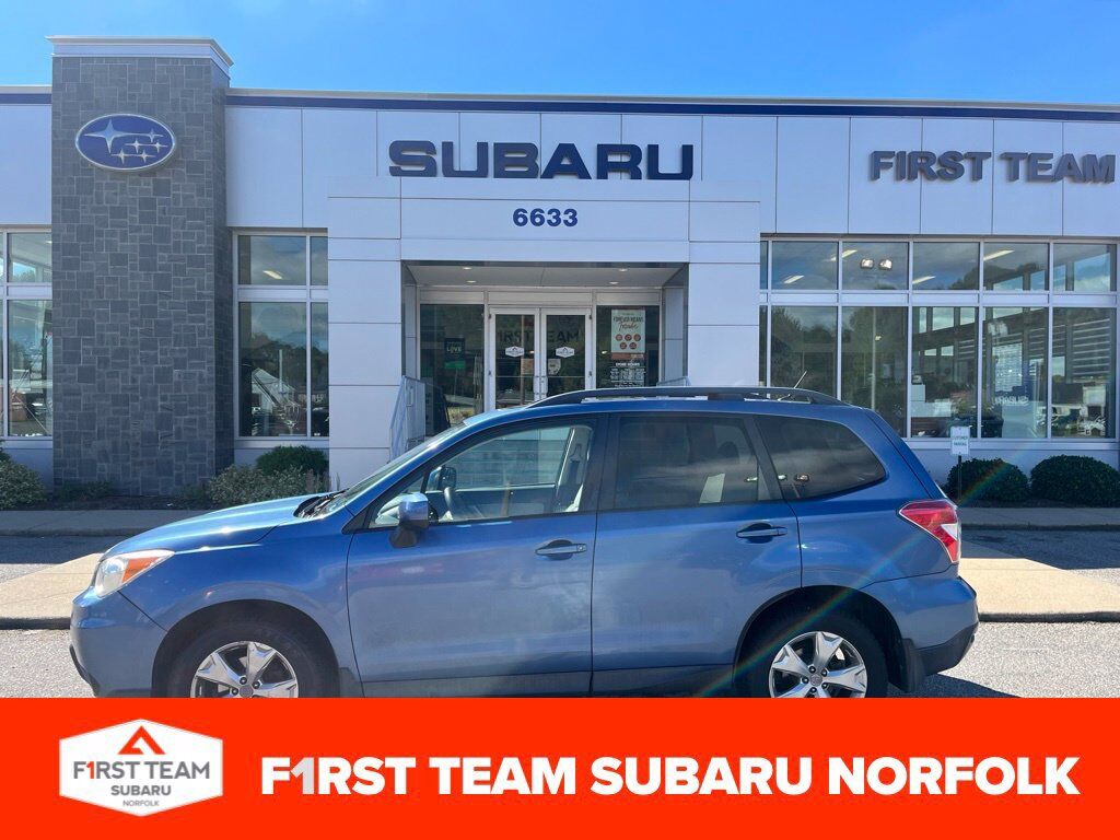 2015 SUBARU Forester