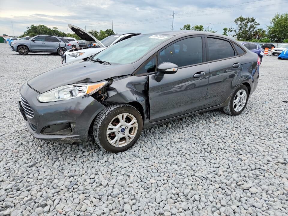 2016 FORD Fiesta
