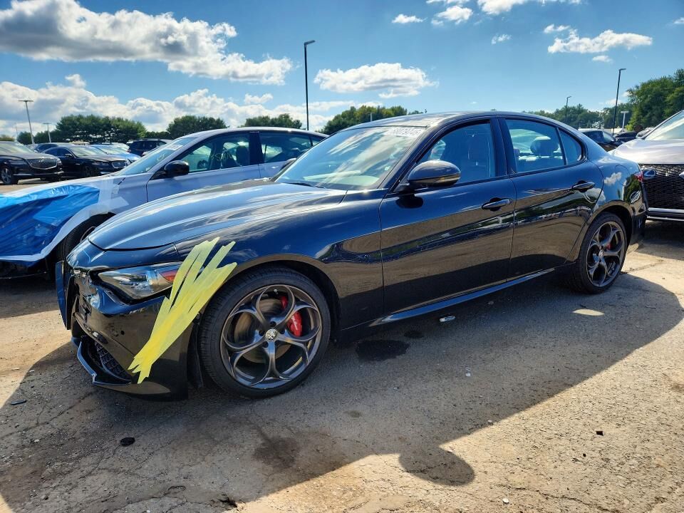 2020 ALFA ROMEO Giulia