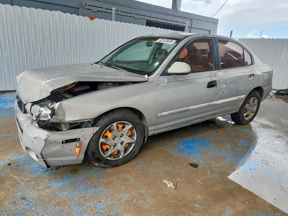 2002 HYUNDAI Elantra