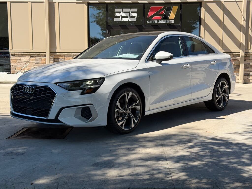 2022 AUDI A3