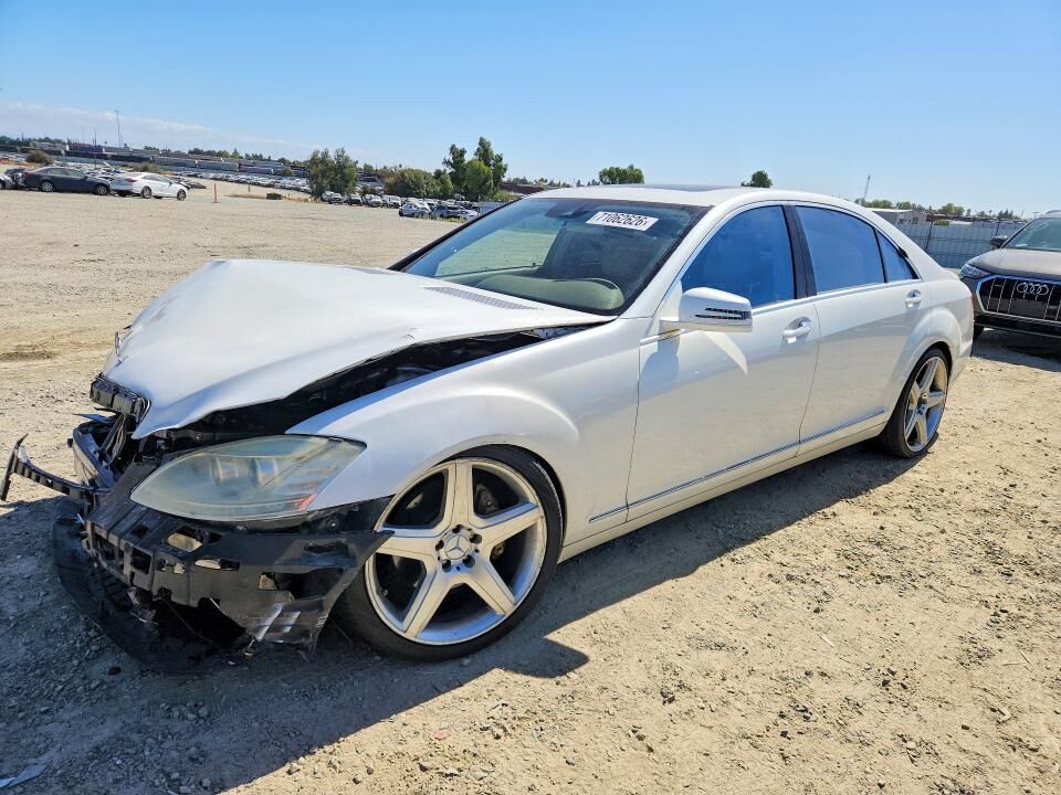 2010 MERCEDES-BENZ S-Class