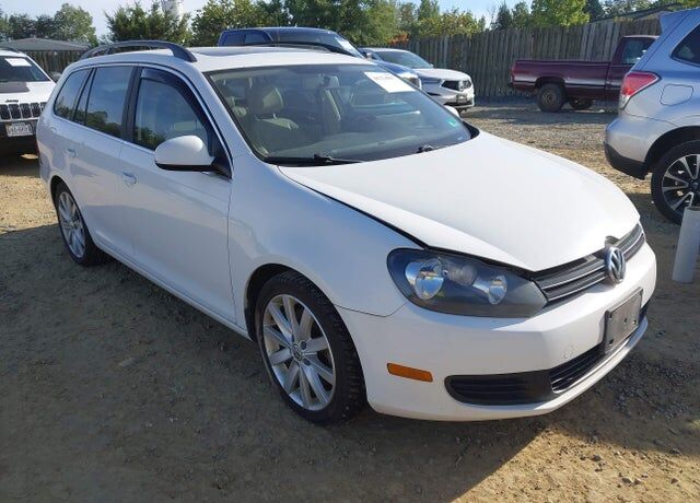 2012 VOLKSWAGEN Jetta SportWagen