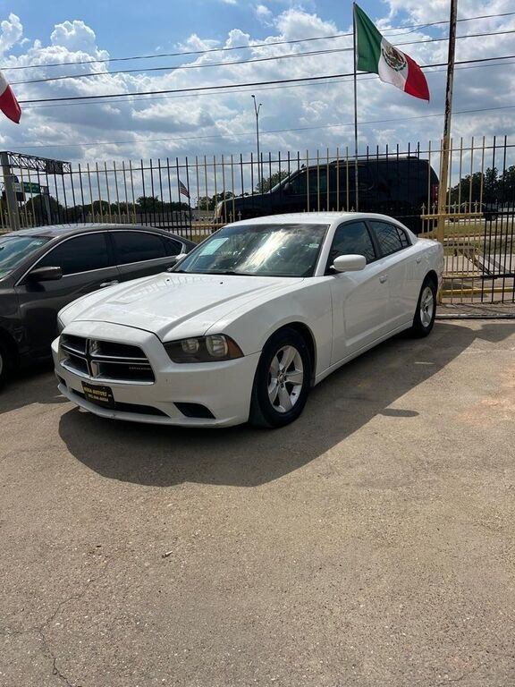 2011 DODGE Charger