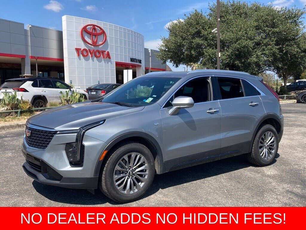 2025 CADILLAC XT4
