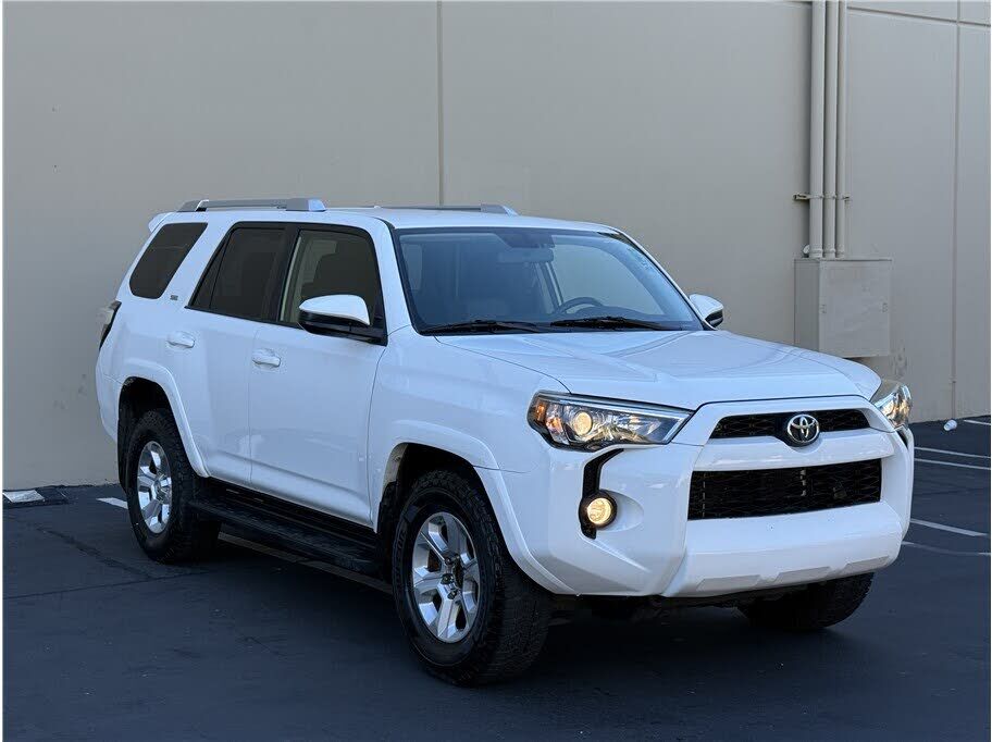 2017 TOYOTA 4-Runner