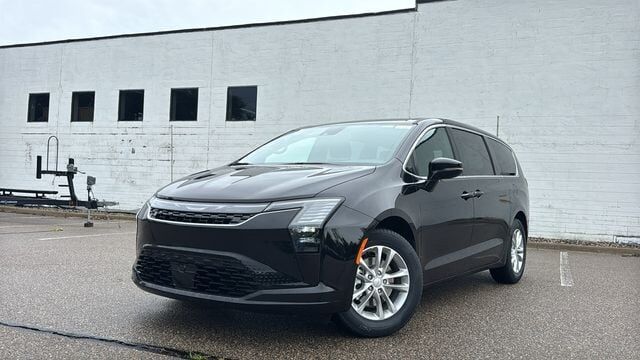 2027 CHRYSLER Pacifica
