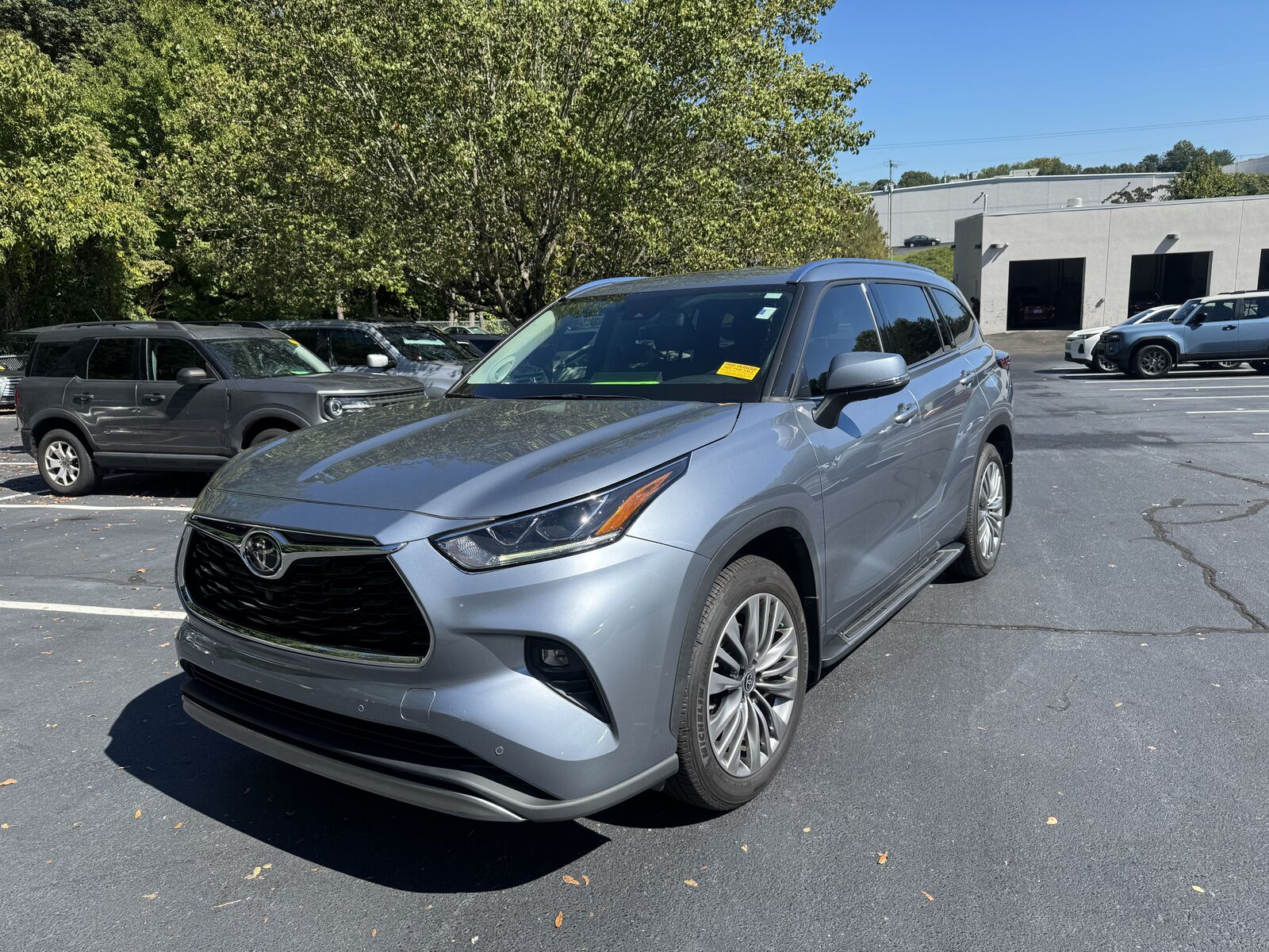2021 TOYOTA Highlander