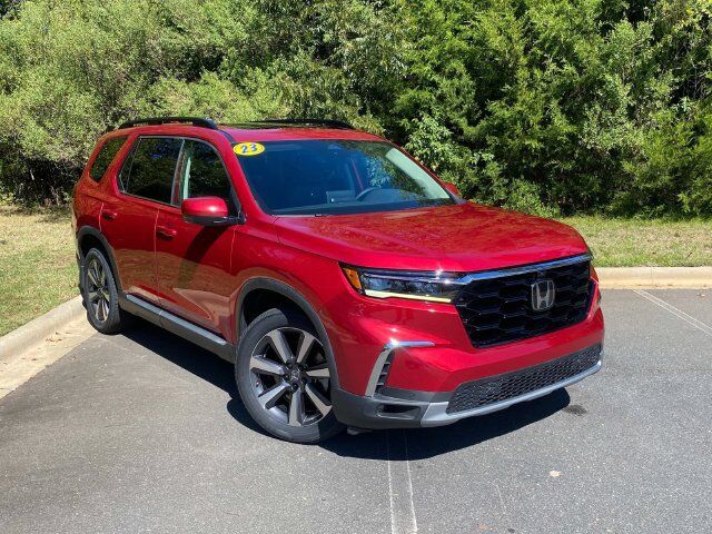 2023 HONDA Pilot