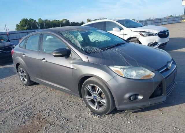 2014 FORD Focus