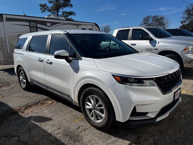2024 KIA Carnival