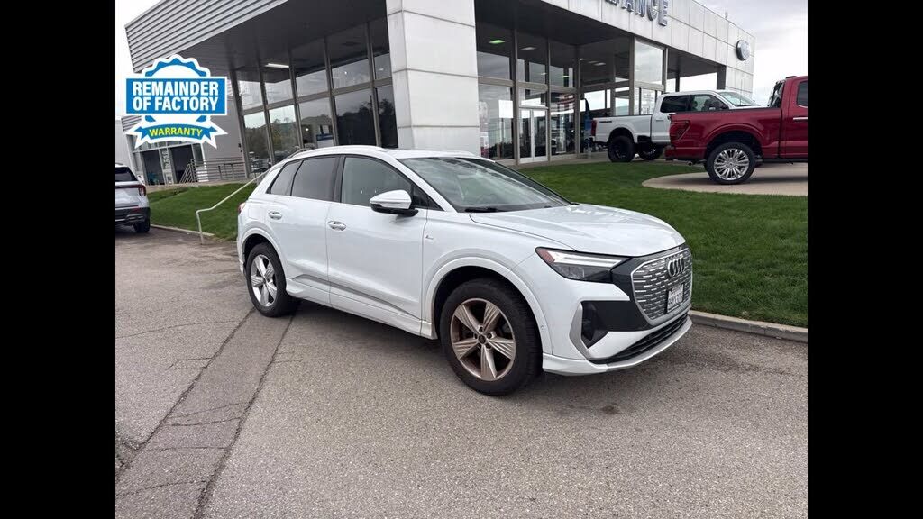2023 AUDI Q4