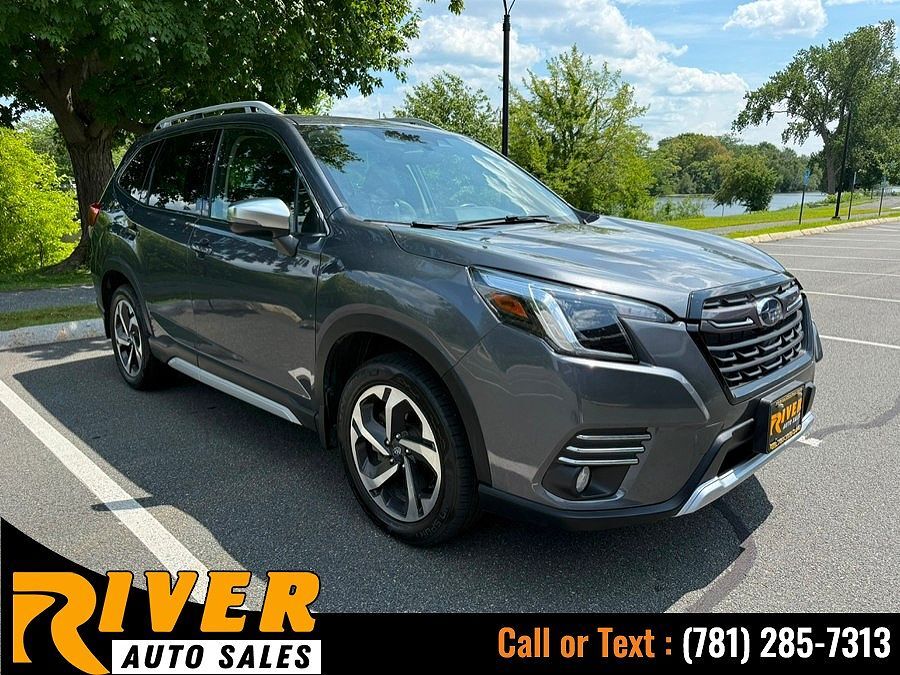 2023 SUBARU Forester