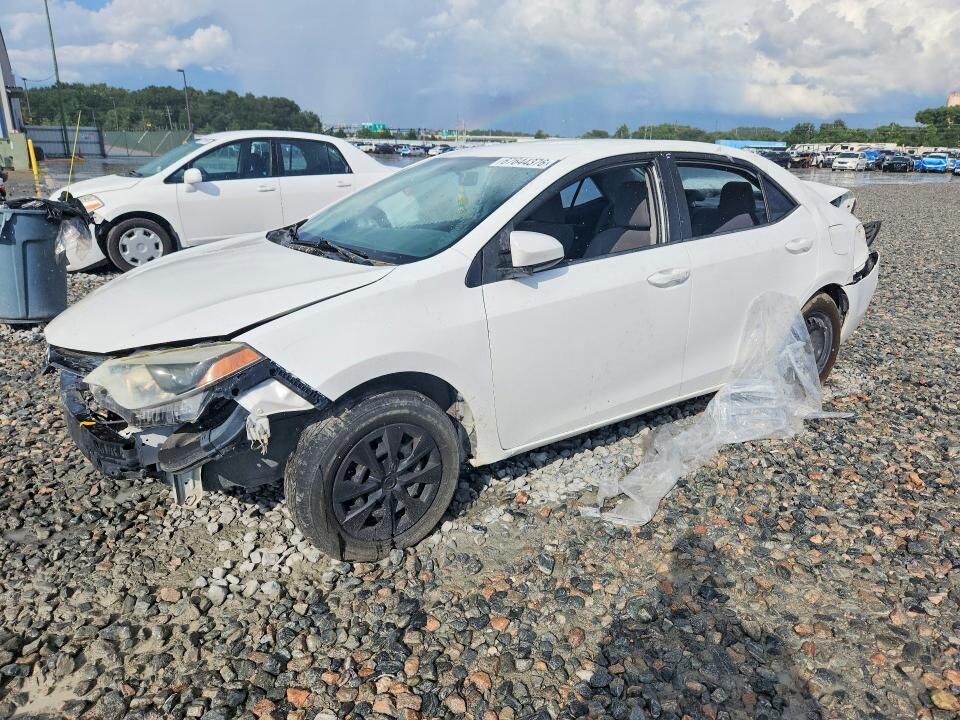 2016 TOYOTA Corolla