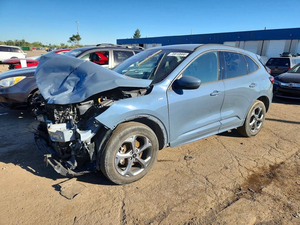 2023 FORD Escape