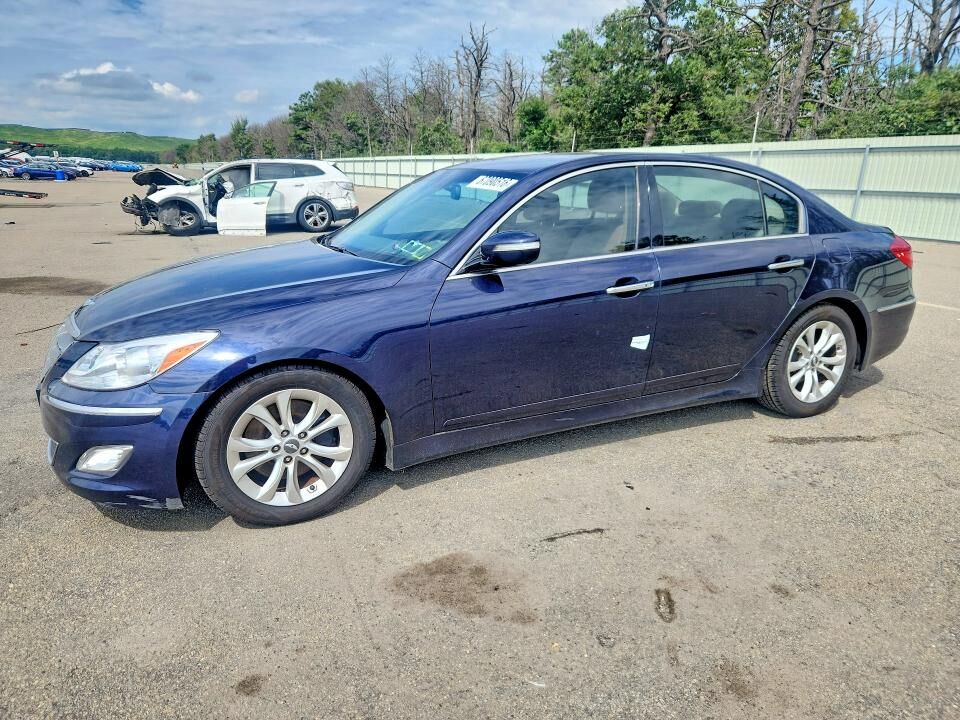 2012 HYUNDAI Genesis