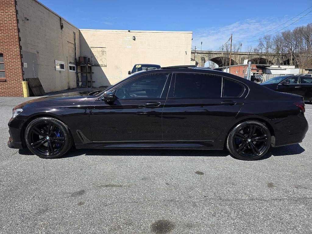 2019 BMW 750i / B7