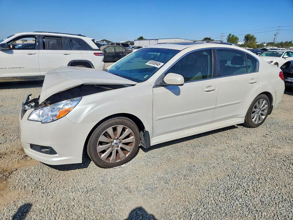2012 SUBARU Legacy