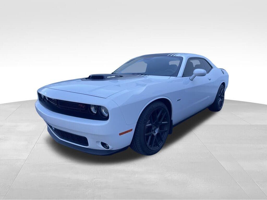 2016 DODGE Challenger