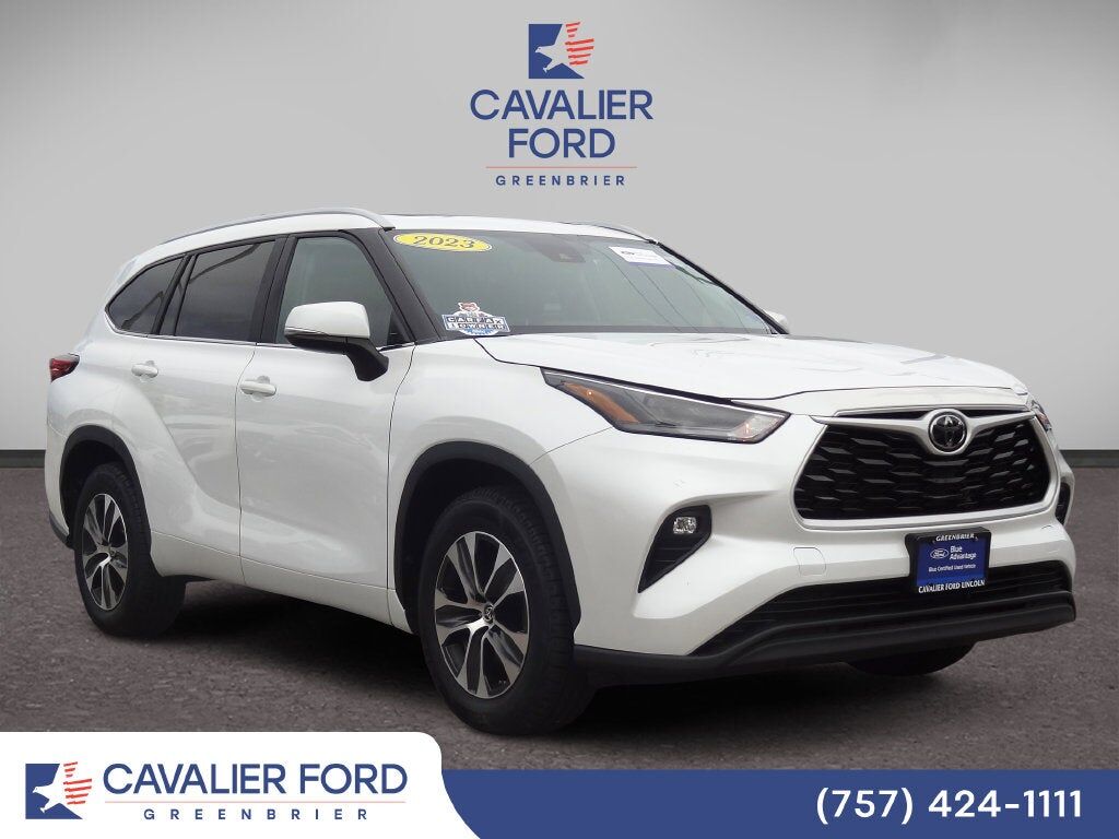 2023 TOYOTA Highlander