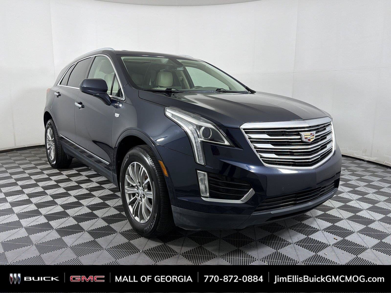 2017 CADILLAC XT5